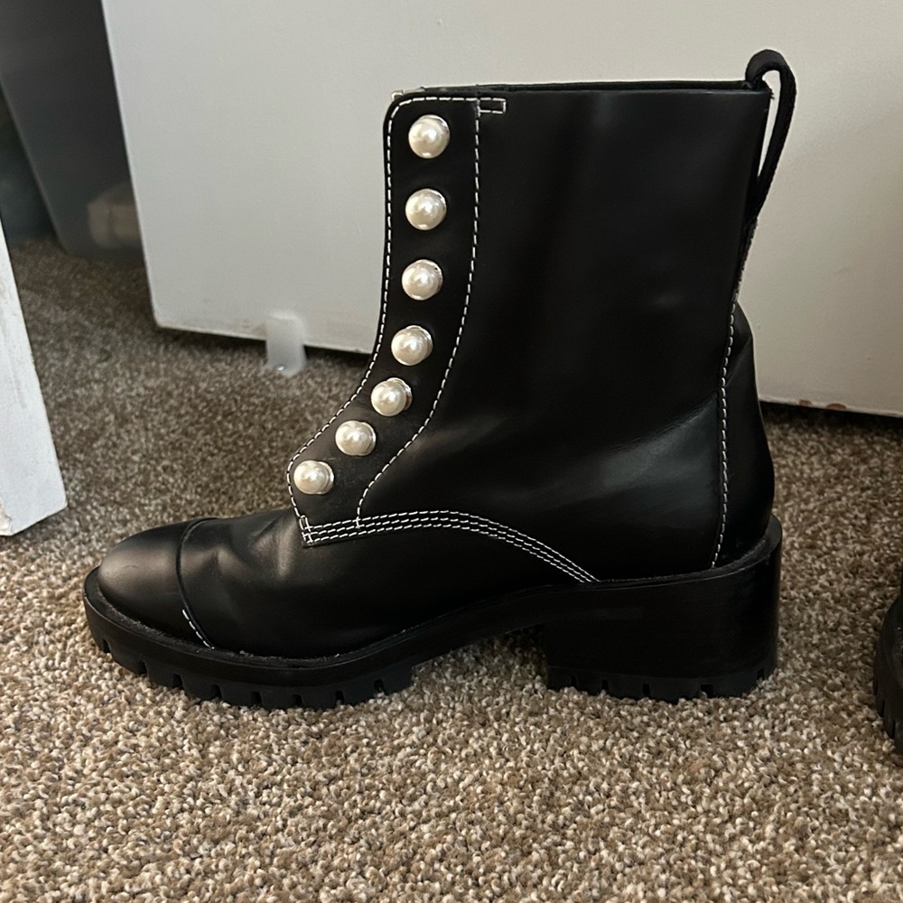 3.1 Phillip Lim Hayett Pearl detailed boot sz 38